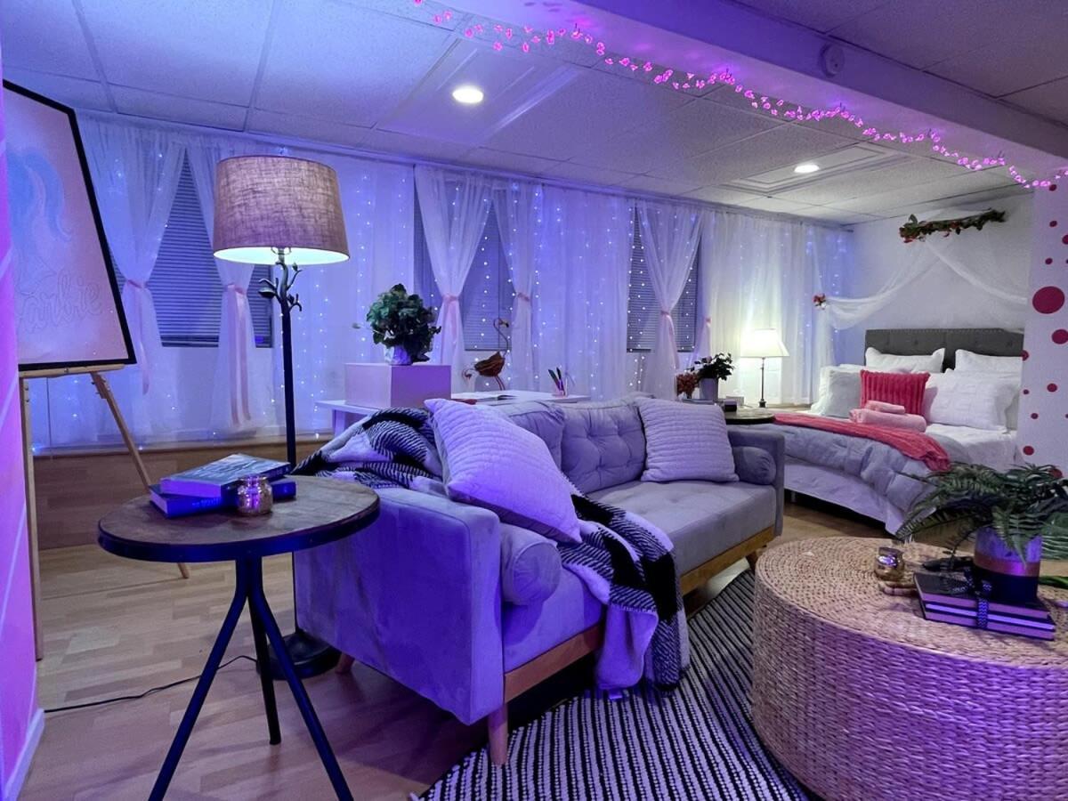 Barbie'S Dream Apt In The City Sacramento Buitenkant foto